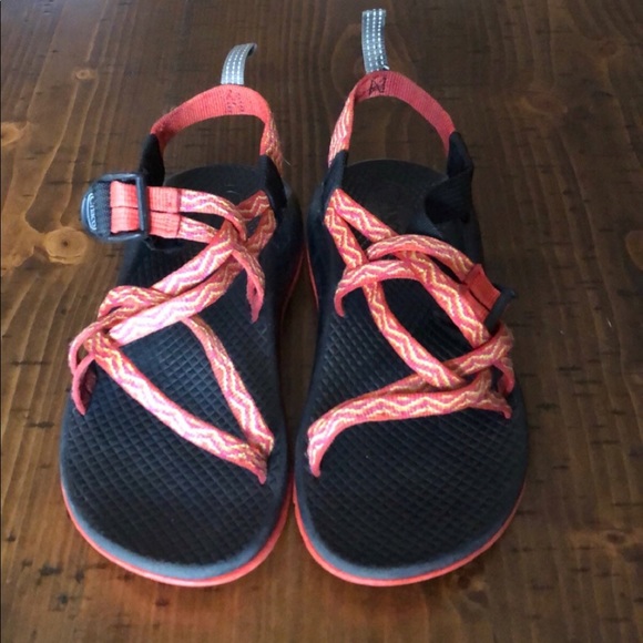 Used Chaco girls ZX/1 Size 2 - Picture 1 of 5